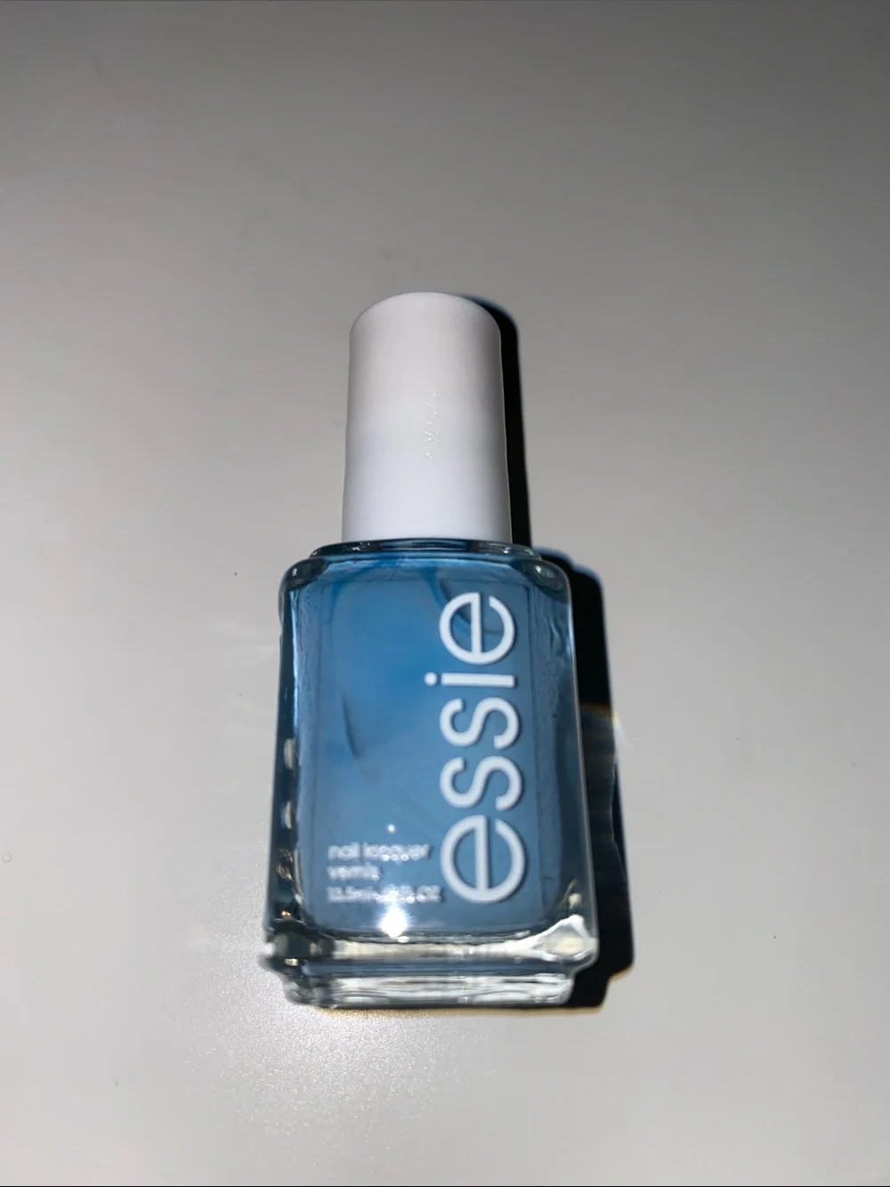 Essie Tu-Lips Touch